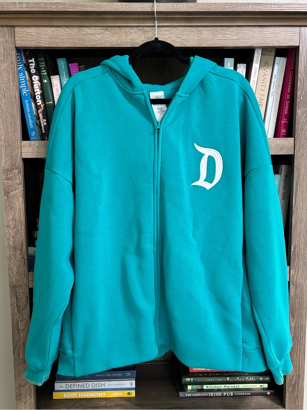 Disneyland Teal Hooded Zip-Up Sweatshirt Jacket with White 'D' Logo, Size XL